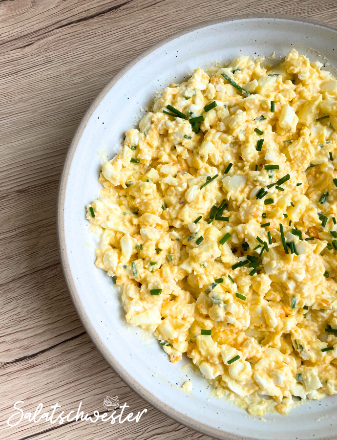 Köstliches, kalorienarmes Rezept für fettarmen Hüttenkäse mit körnigem Frischkäse. Diese einfache, vegetarische Leckerei ist perfekt für bewusste Genießer wie mich. Genieße den vollen Geschmack ohne Sorgen um Kalorien.