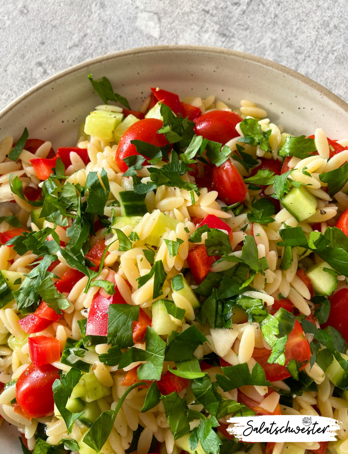 Griechischer Orzo Salat Nudelsalat mit Kritharaki