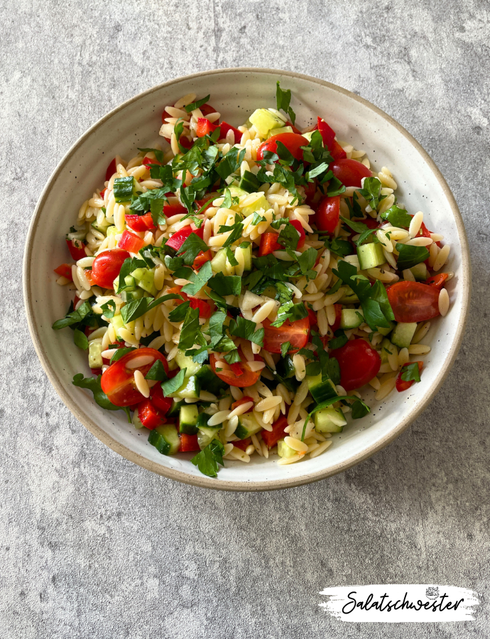 Griechischer Orzo Salat Nudelsalat mit Kritharaki