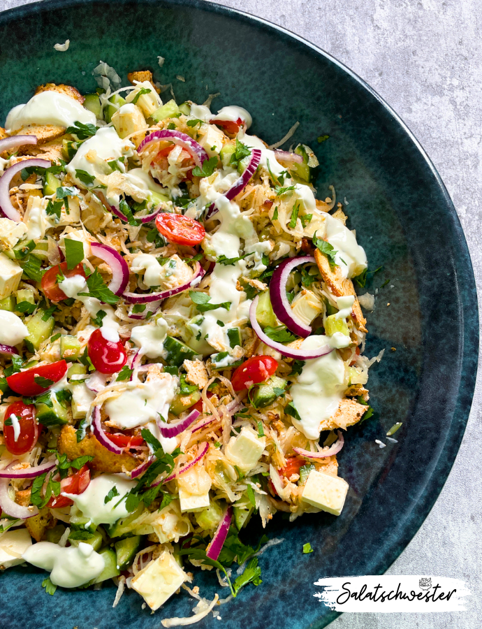 Veggie Dönersalat mit Gyros auf Tofubasis