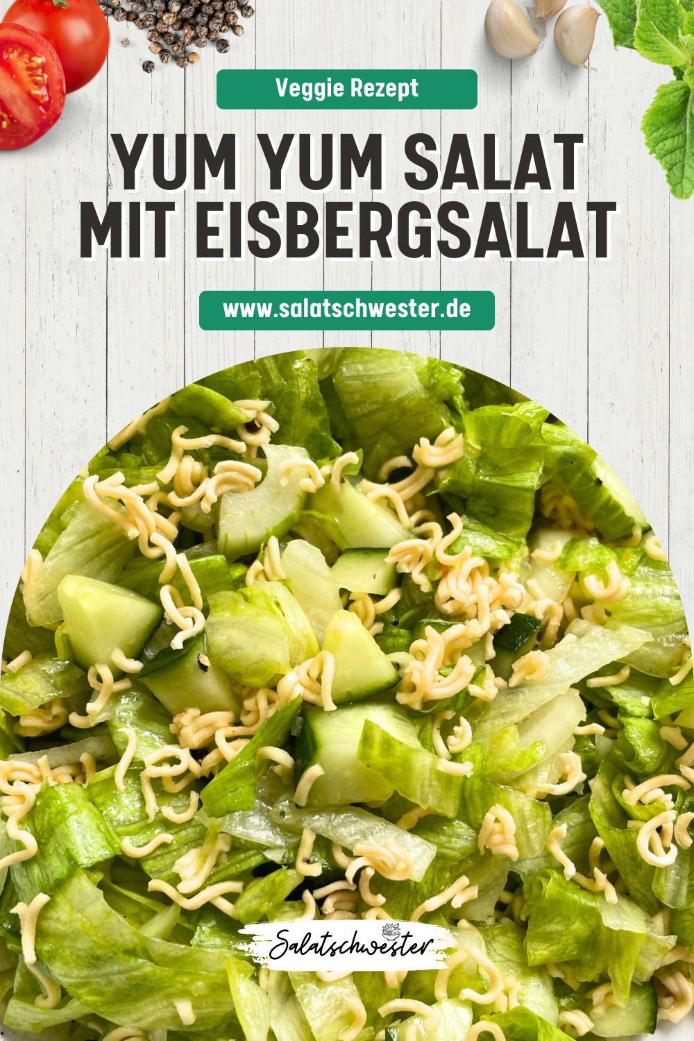 Wenn du Lust auf einen abwechslungsreichen und schnellen Salat hast, ist mein Yum Yum Salat mit Eisbergsalat und Gurken die perfekte Wahl. Dieser vegetarische Nudelsalat ohne Mayo ist ideal für Grillpartys oder als leichter Partysalat. Mit einfachen Zutaten und einem köstlichen Yum Yum Salatdressing, wird dieser Salat sicher ein Hit auf deinem nächsten Buffet. Lass dich von den frischen Aromen begeistern!