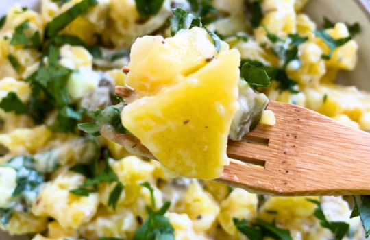 Veganer Kartoffelsalat mit Mayo