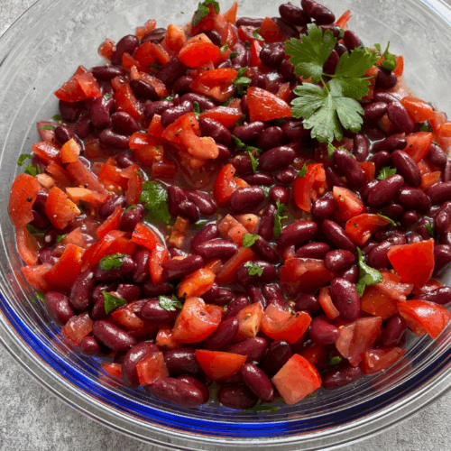 Kidneybohnensalat mit Tomaten und Petersilie | Salatschwester